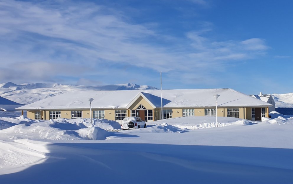 Ert þú til taks fyrir Grenilund? Bakvarðarsveit óskast