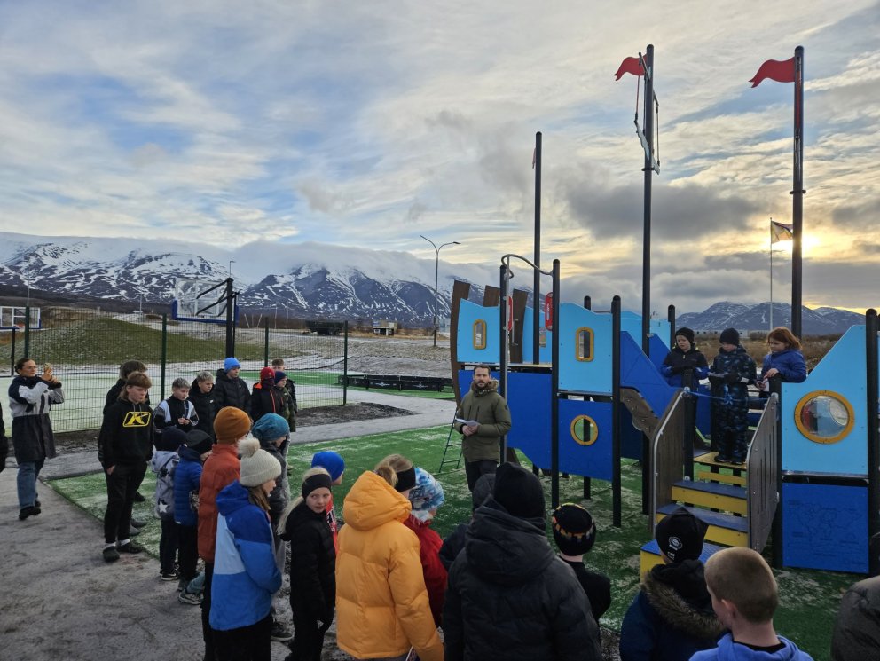 Þorgeir Rúnar Finnsson skólastjóri flytur ávarp.