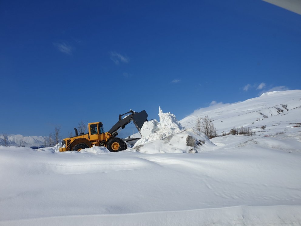 Hjólaskóflan hafði í nógu að snúast í vetur