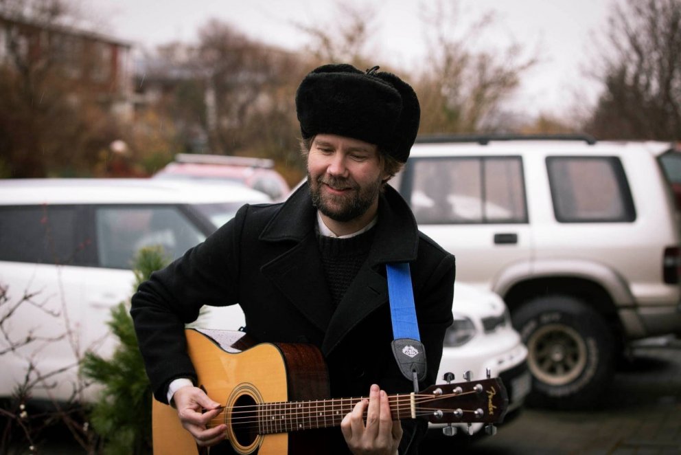 LISTAGJÖF UM ALLT LAND!