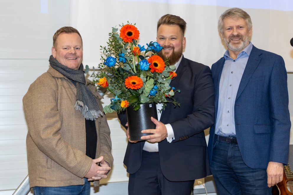 Gísli Gunnar oddviti, Sigurbjörn framkvstj. og Þröstur sveitarstjóri harla glaðir með daginn